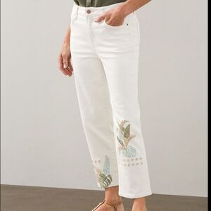 NWT Chicos Women’s Plus Size High Rise Straight Crop Jeans 20